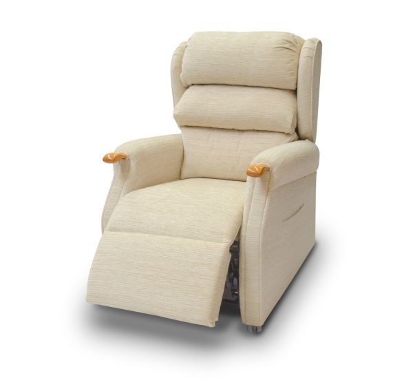 Buckingham Made to Measure Rise and Recline Chair