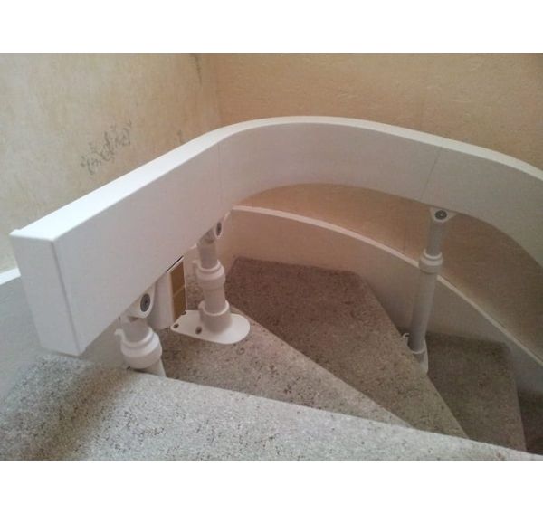 Curved Stairlift