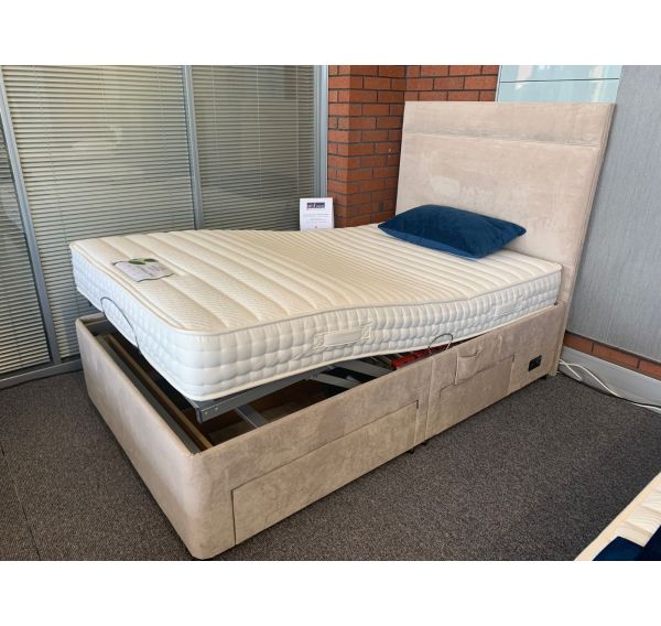 Somnio Out Motion Adjustable Bed