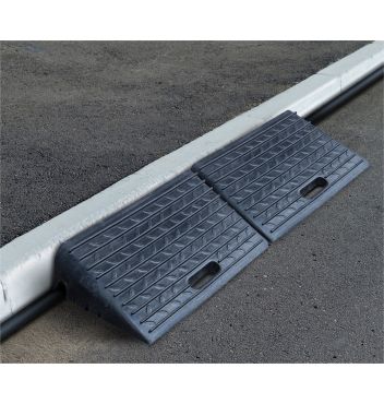 Rubber Kerb Threshold Ramps