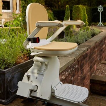 Outdoor Straight Stairlift